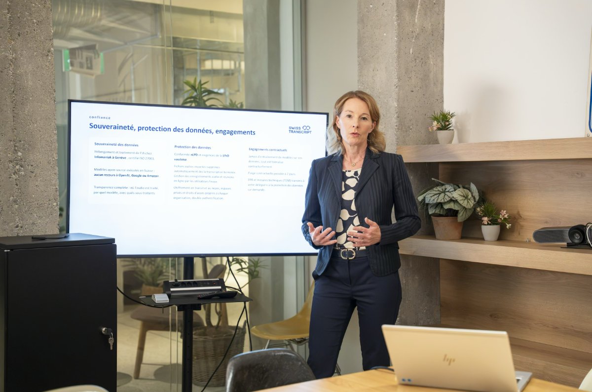 Esther Sève présente la souveraineté des données et les engagements de Swiss Transcript